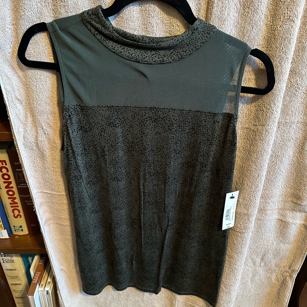 NWT Worthington sheer neck blouse